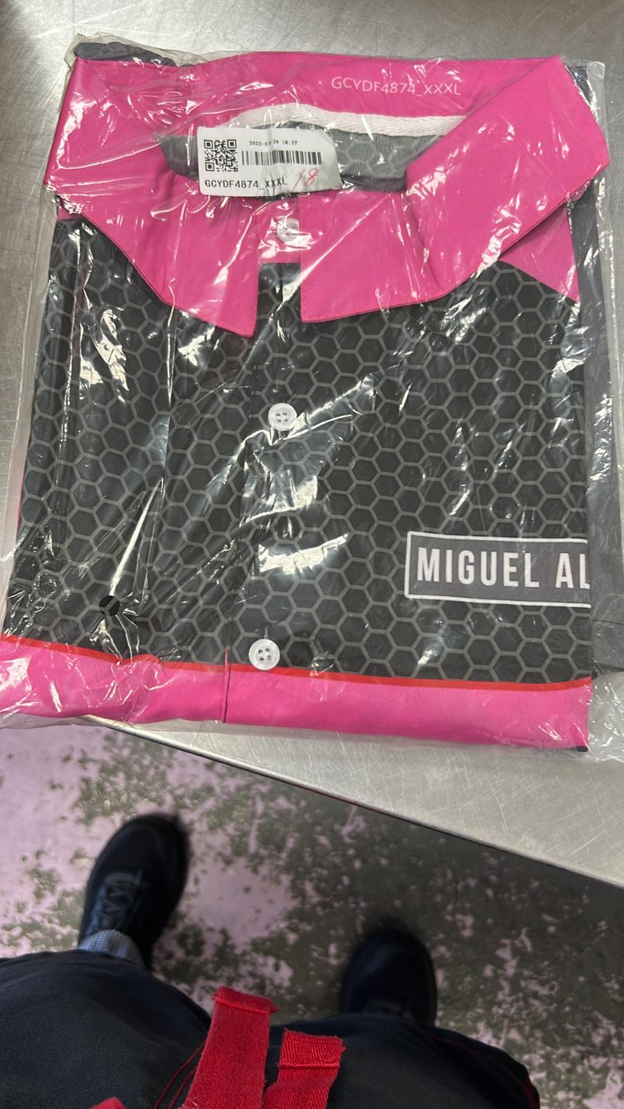 Click to view full screen Custom Name And Color Workwear Uniform All Over Printed Clothes RN252 photo review