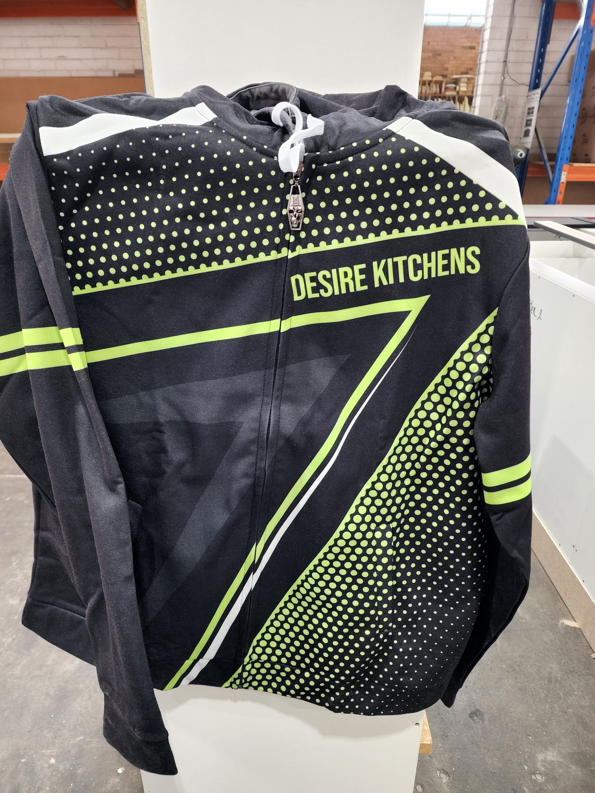 Click to view full screen Customized Text And Color All Over Printed Clothes TN760 photo review