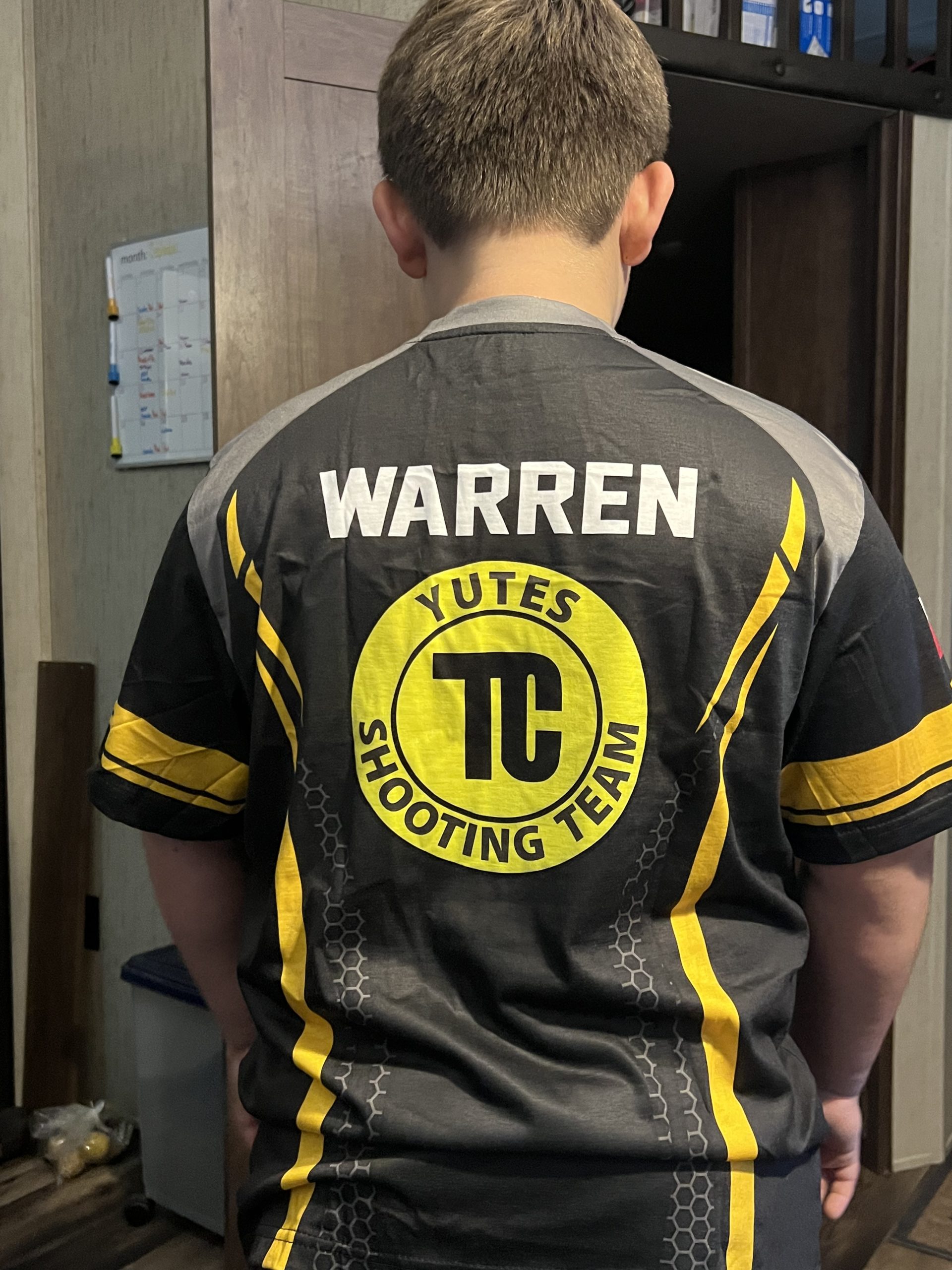 Click to view full screen Customized Name And Color Sport Uniform All Over Printed Clothes YU026 photo review