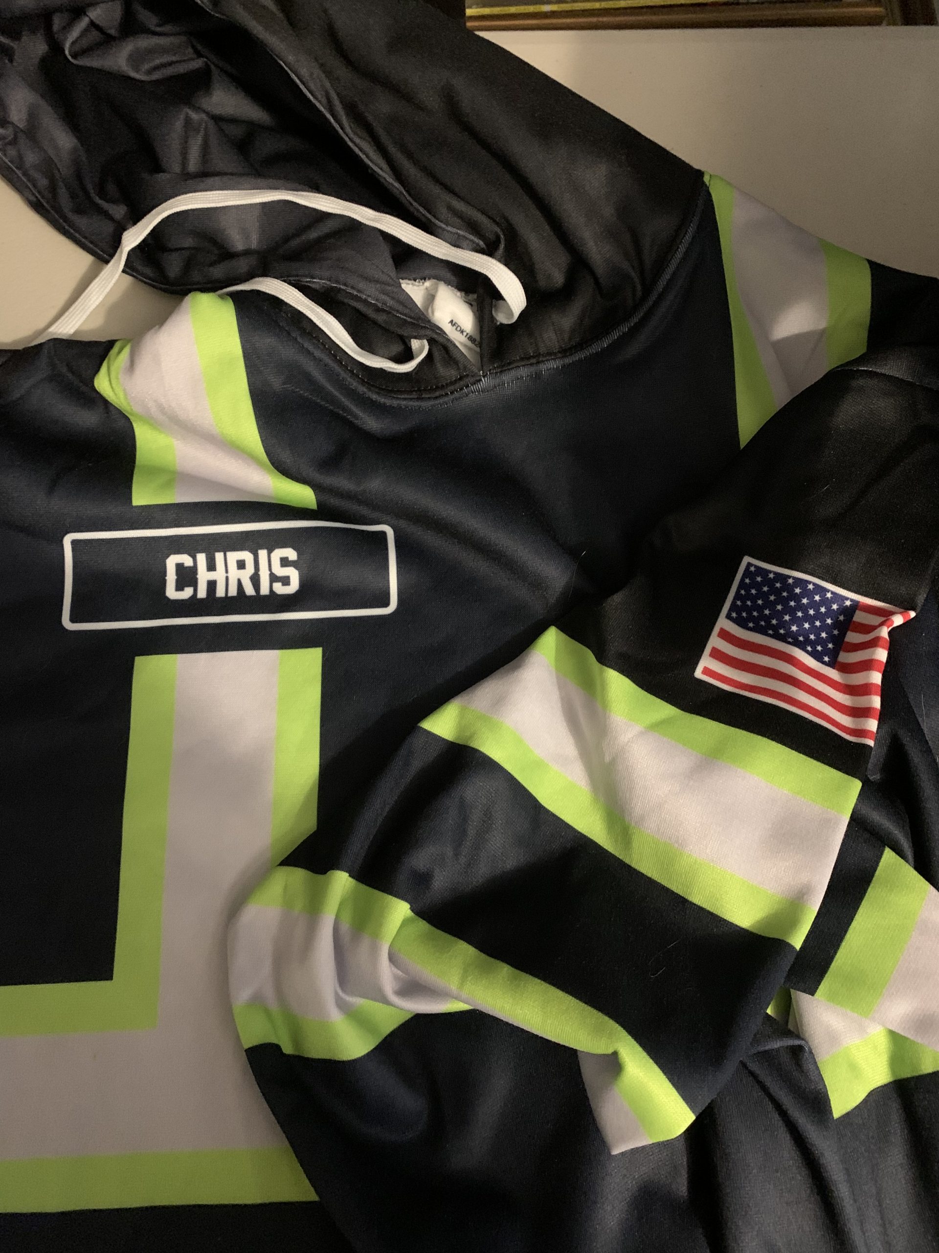 Click to view full screen Customized Name And Text Uniform All Over Printed Clothes SH634 photo review