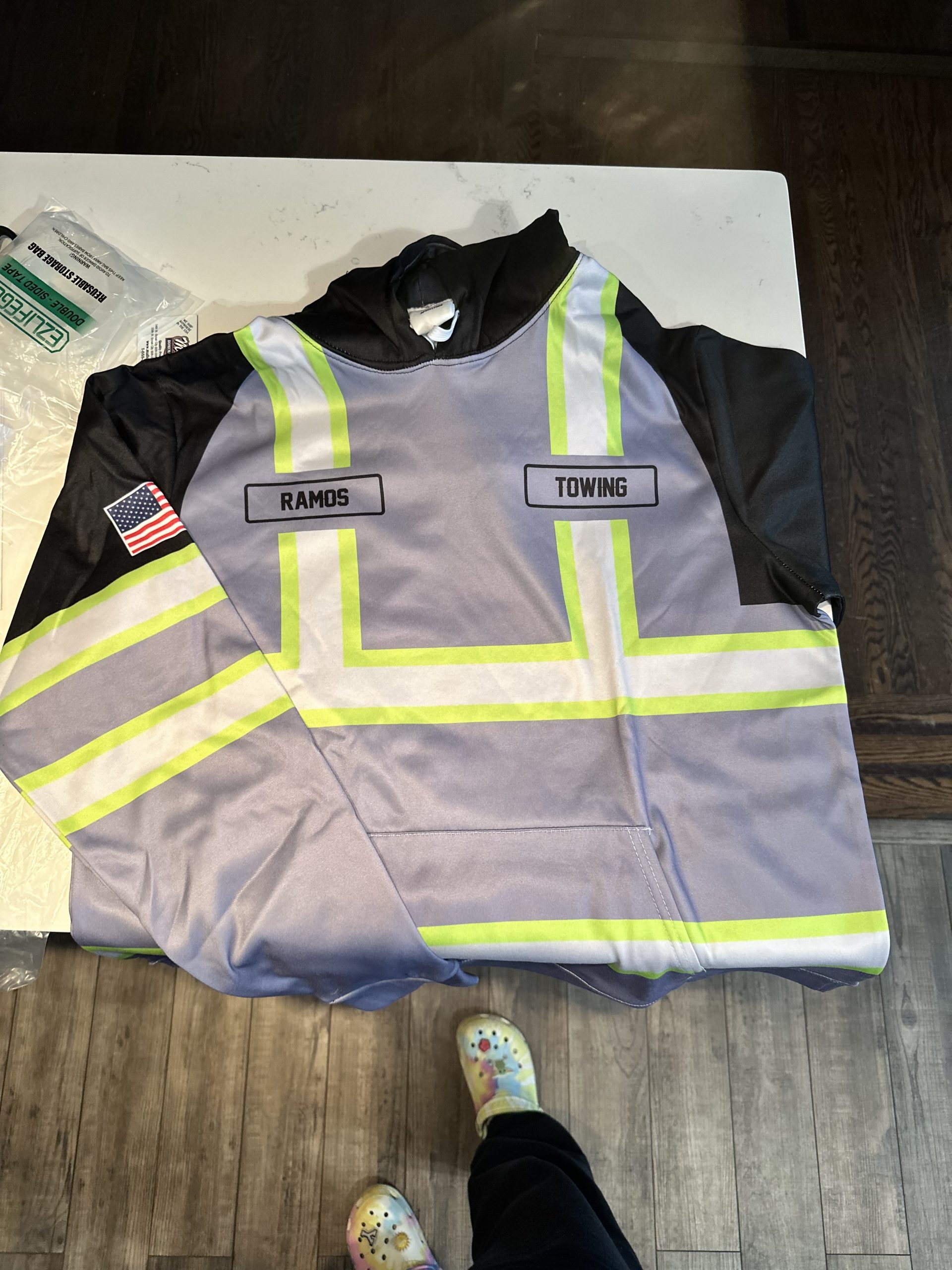 Click to view full screen Customized Name And Text Uniform All Over Printed Clothes SH634 photo review